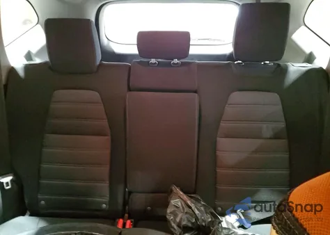 2022 Honda Cr-V Se z USA, uszkodzony, nr VIN 7FARW2H77NE016048